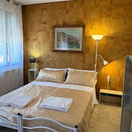 Luxury Royal